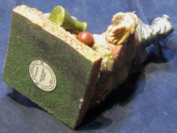 CLARECRAFT BOOKEND THE DRUNKEN WIZARD (4)